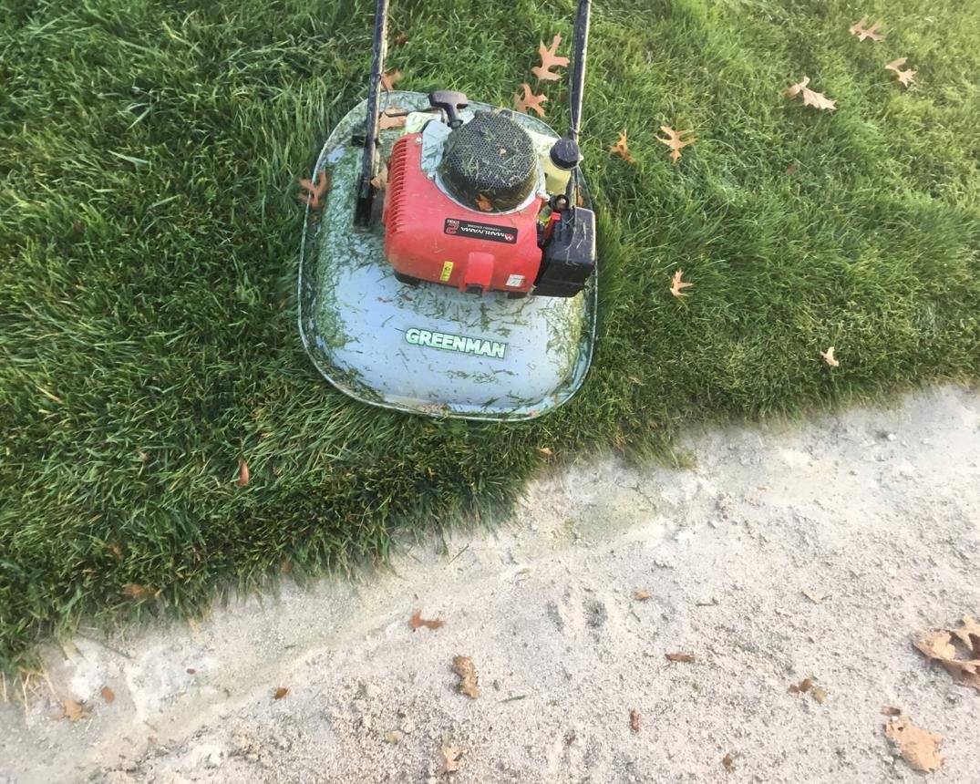 Maruyama MHM480 Hover Mower 72.2cc - SLE Equipment - Image 3