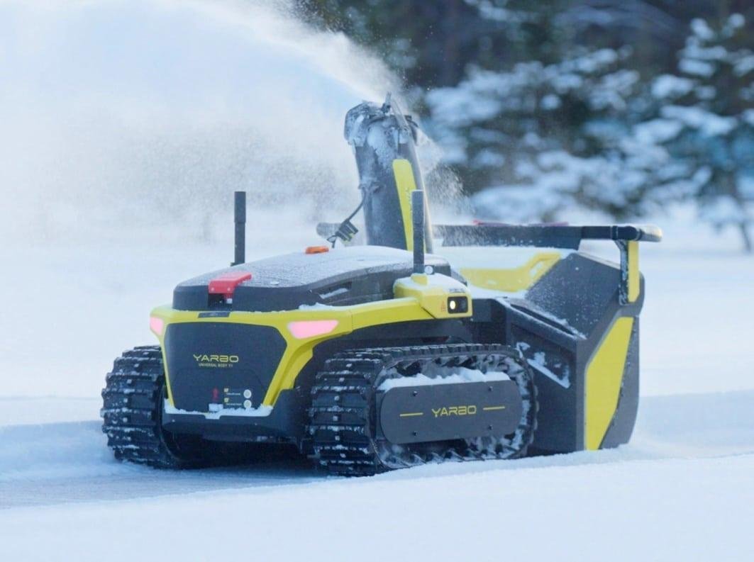 Yarbo Robot Snow Blower with Modular Design yarbo s1