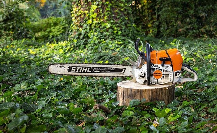 STIHL MS 661 R C-M Magnum Gas Chainsaw - Image 3